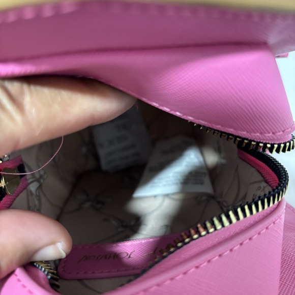 NWOT! Betsey Johnson "DOG BEACH HOUSE" Pink Crossbody Purse Bag Golg Chain - Picture 4 of 8